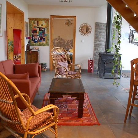 B&B La Maison Des Collines Autour Chambres D'Hotes La Chapelle  Kültér fotó