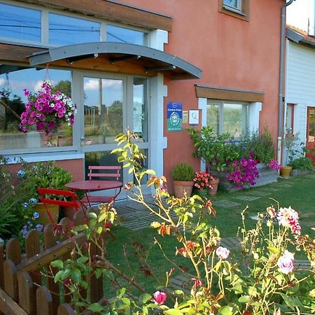 B&B La Maison Des Collines Autour Chambres D'Hotes La Chapelle  Kültér fotó