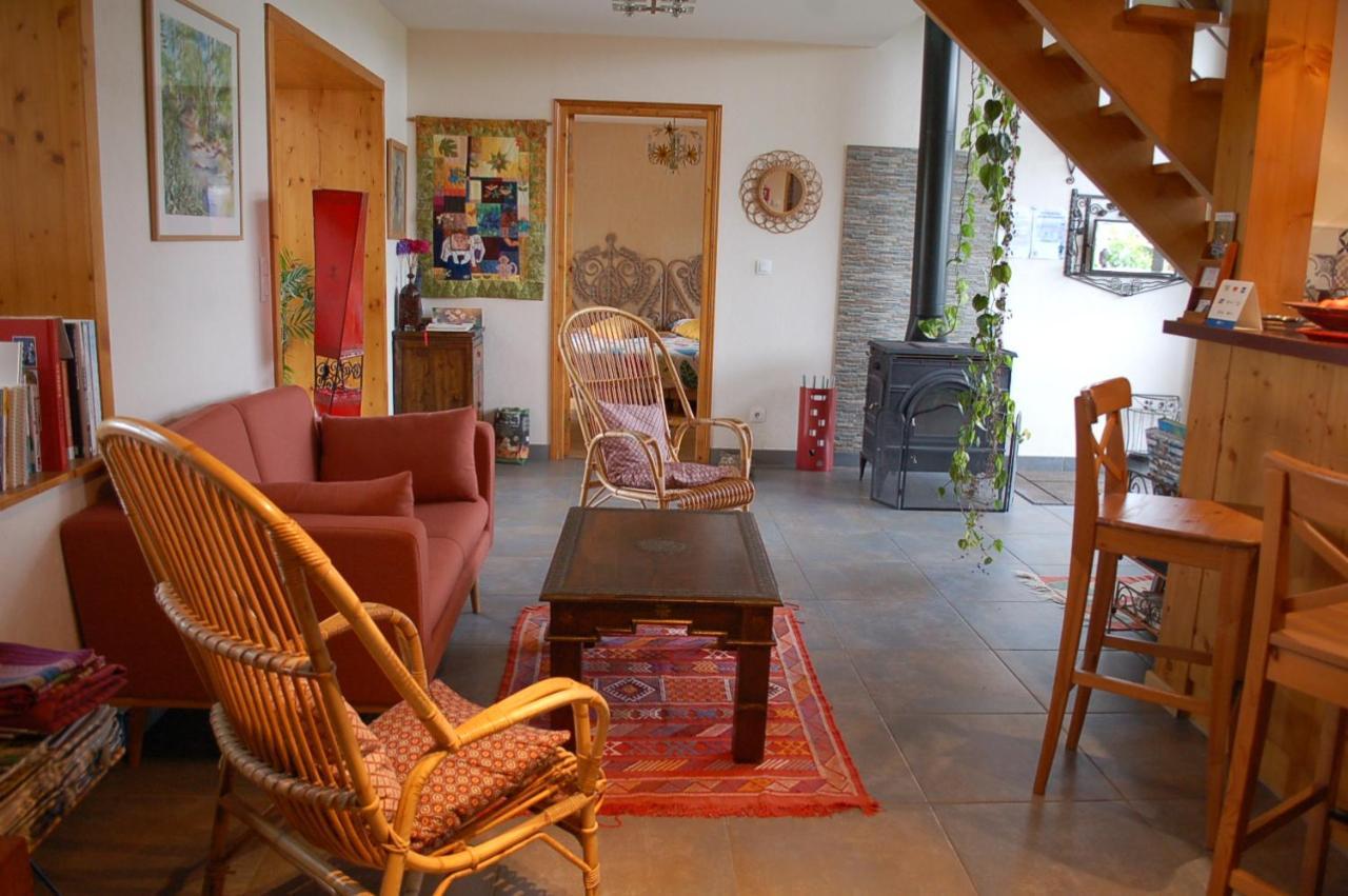 B&B La Maison Des Collines Autour Chambres D'Hotes La Chapelle  Kültér fotó