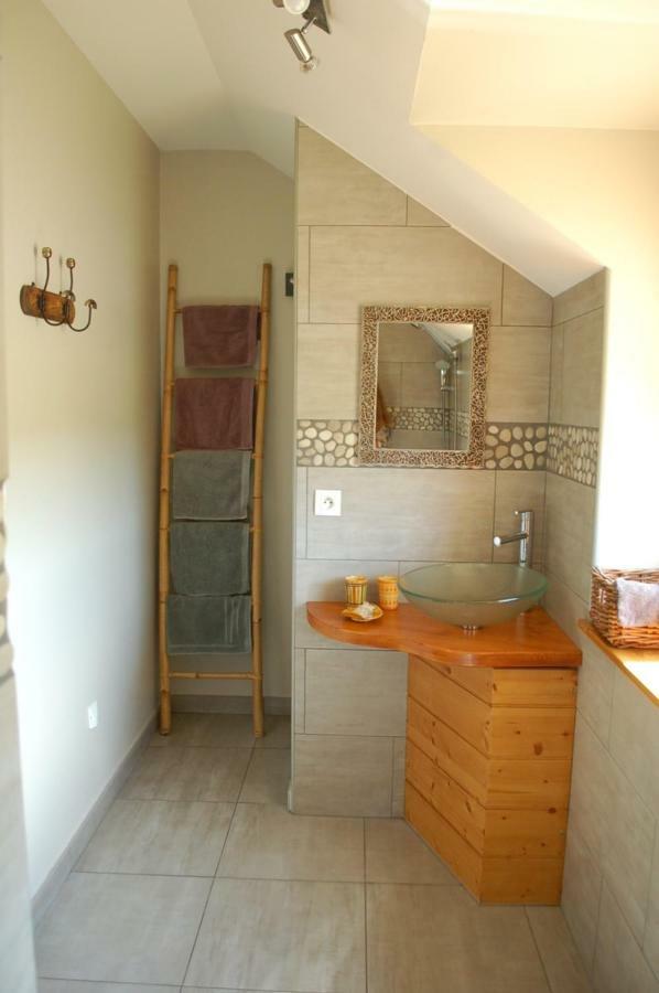 B&B La Maison Des Collines Autour Chambres D'Hotes La Chapelle  Kültér fotó